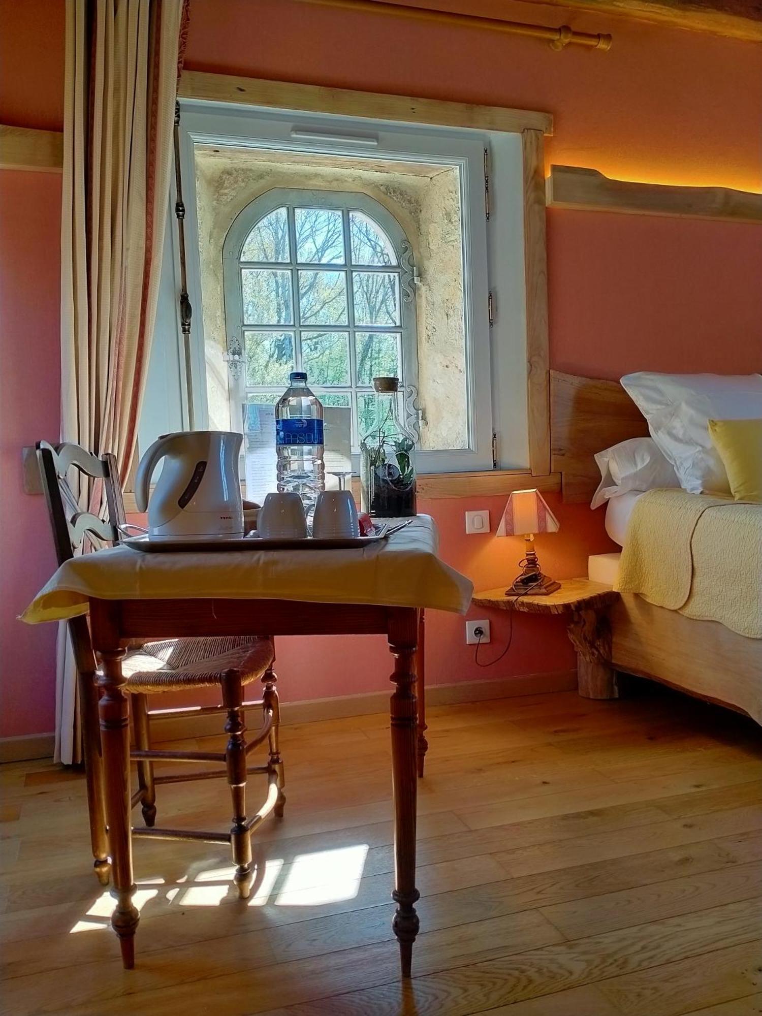 Domaine De Frevent Bed & Breakfast Echouboulains Exterior photo